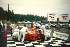 Pit stop competition at the Cleveland Grand Prix, 1996.